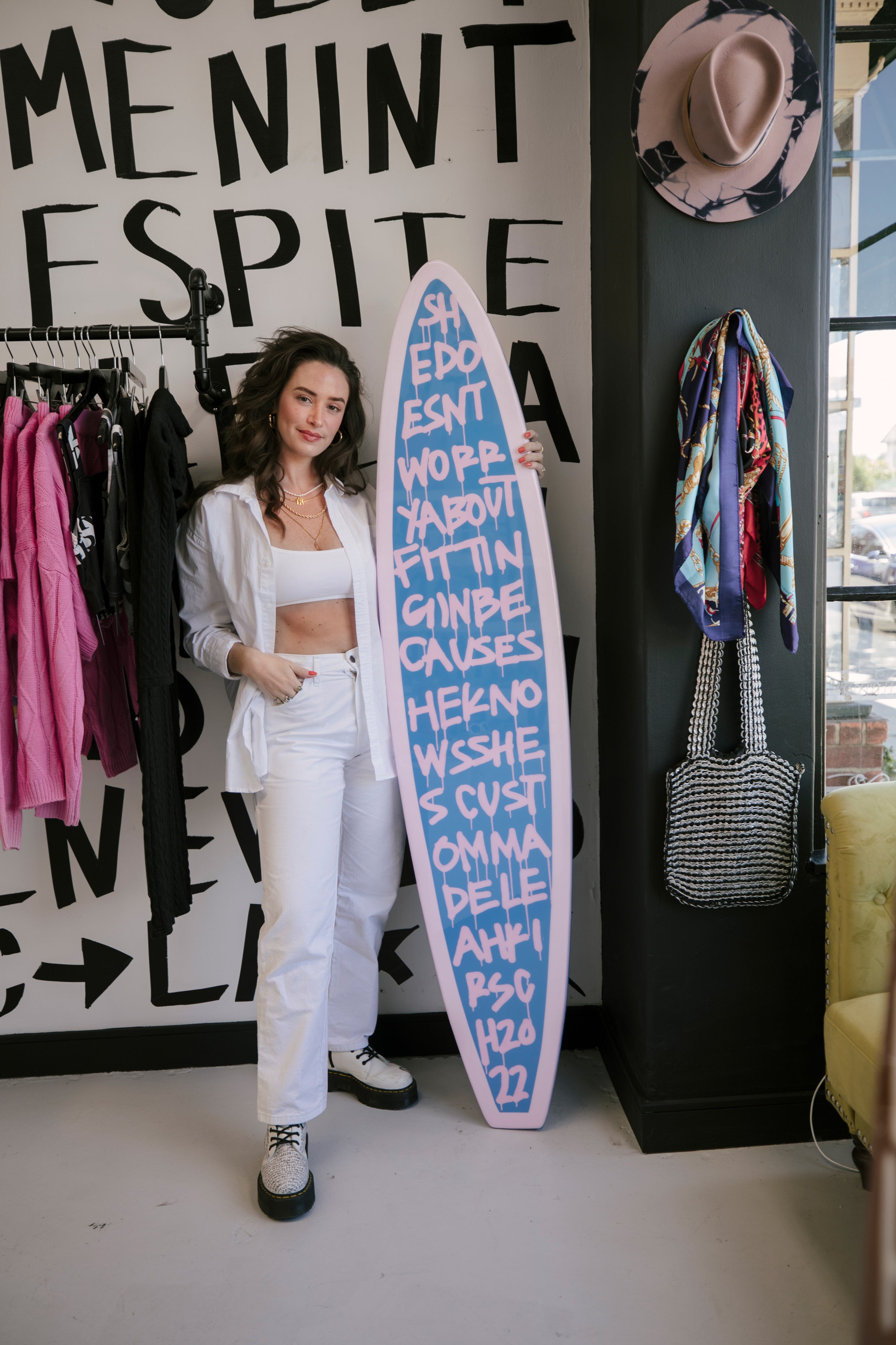 LK Art 024 x Surf Board